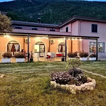 Mignano Monte Lungo Salisu Country House المظهر الخارجي الصورة